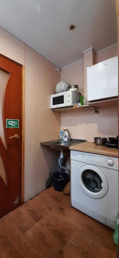 Дом С Удобствами, Возле 3 Городской Больницы Tcherkassy Extérieur photo