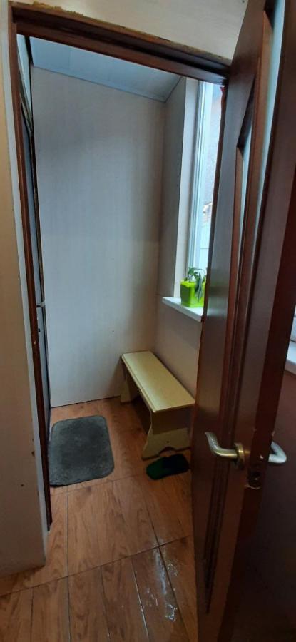 Дом С Удобствами, Возле 3 Городской Больницы Tcherkassy Extérieur photo