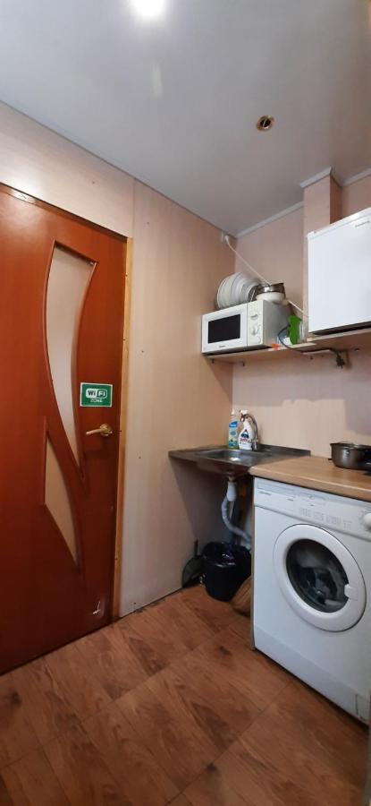 Дом С Удобствами, Возле 3 Городской Больницы Tcherkassy Extérieur photo